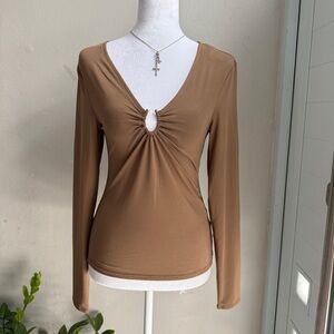 H&M Camel Brown Ruched Keyhole Long Sleeve Top